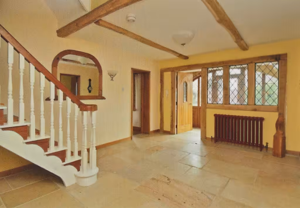 Thornborough Farm: A Signature KFM Estate in Kings Norton 7
