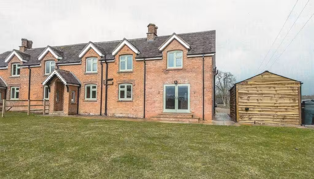 Meadow Views, Upper Skilts Farm: Where Tradition Meets Modern Elegance 1